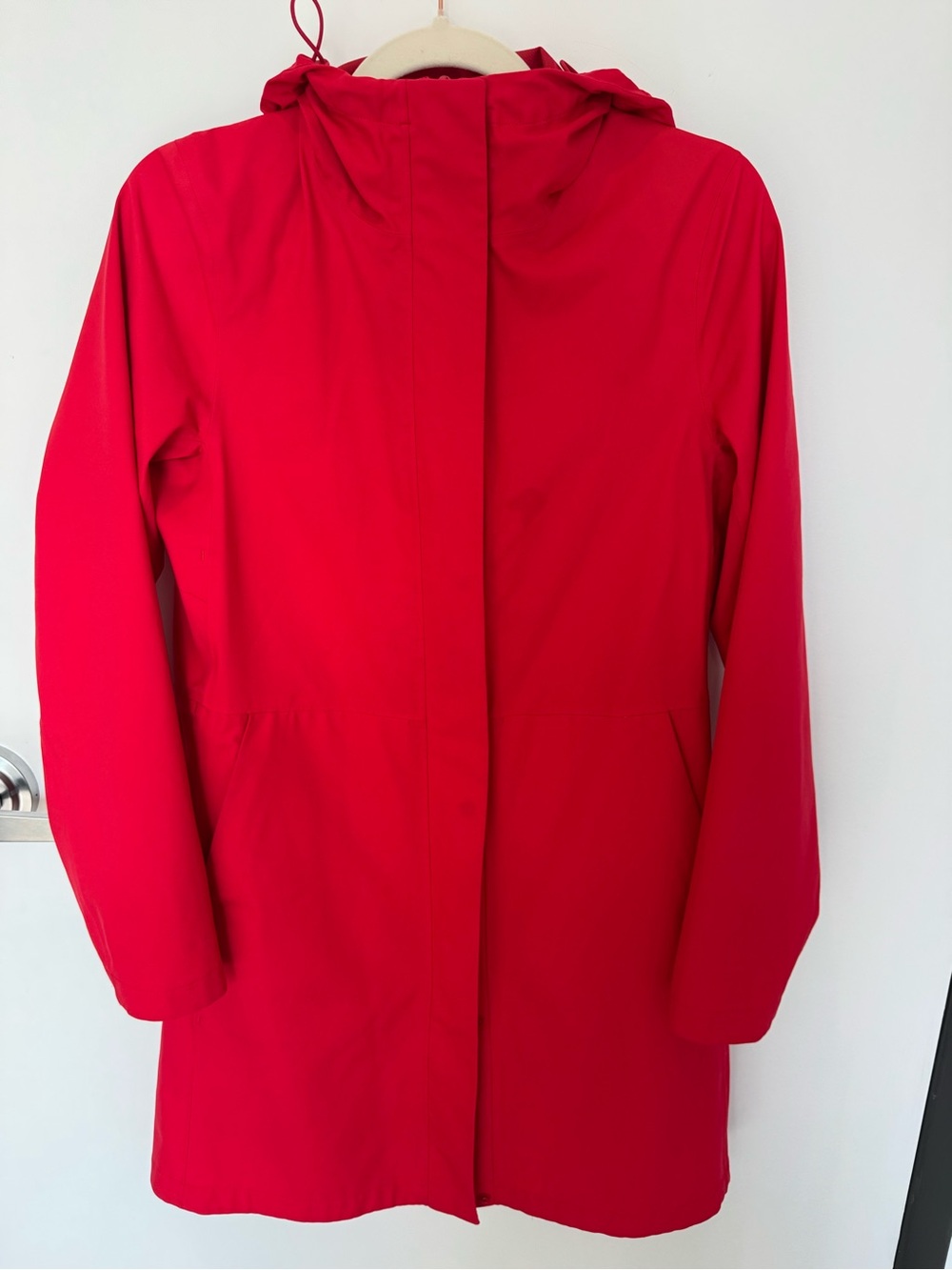 UNIQLO Red Lightweight Waterproof Hooded Rain Jacket Coat XS